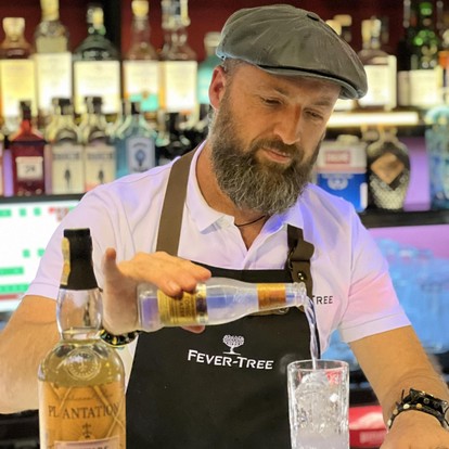 GUEST BARTENDING  &  FEVER - TREE