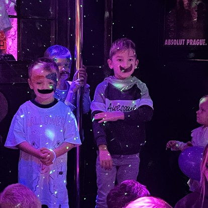 HALLOWEENSKÁ DĚTSKÁ PAŘBA