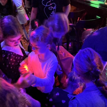 DĚTSKÁ HALLOWEENSKÁ PAŘBA