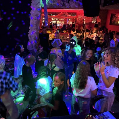 DĚTSKÁ HALLOWEENSKÁ PAŘBA